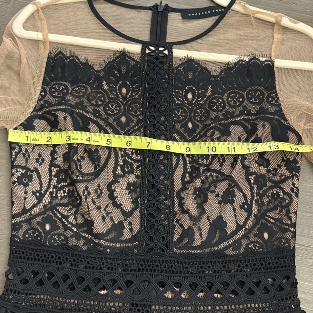 Endless Rose Embroidered Lace Dress NWOT - Picture 7 of 9